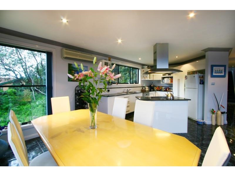 6a  Lawrence Hargrave Drive, Austinmer NSW 2515