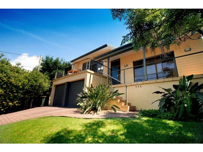 28  Corbett Avenue, Thirroul NSW 2515