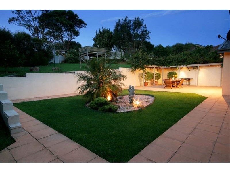 28  Corbett Avenue, Thirroul NSW 2515