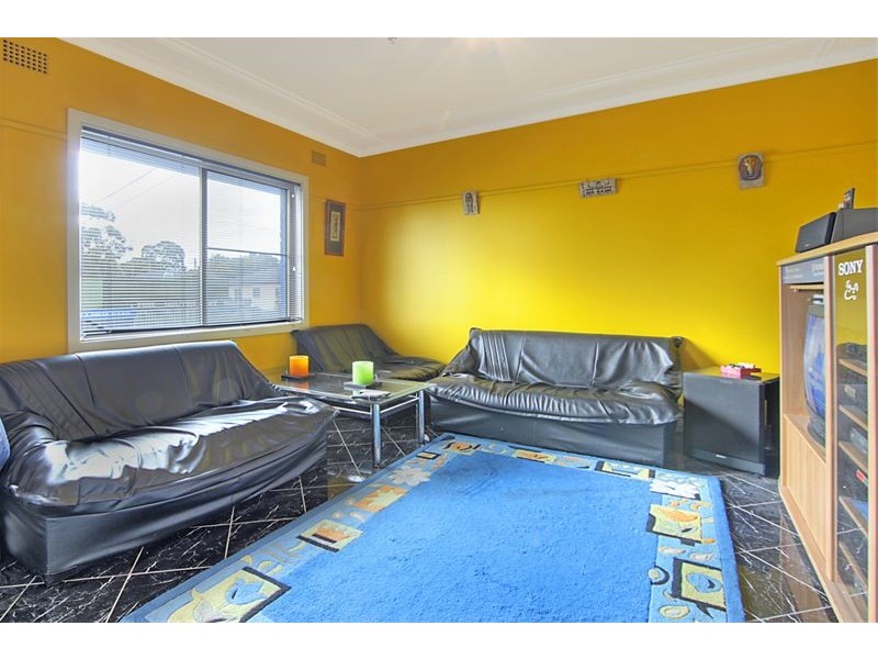 30 Park Street, Woonona NSW 2517