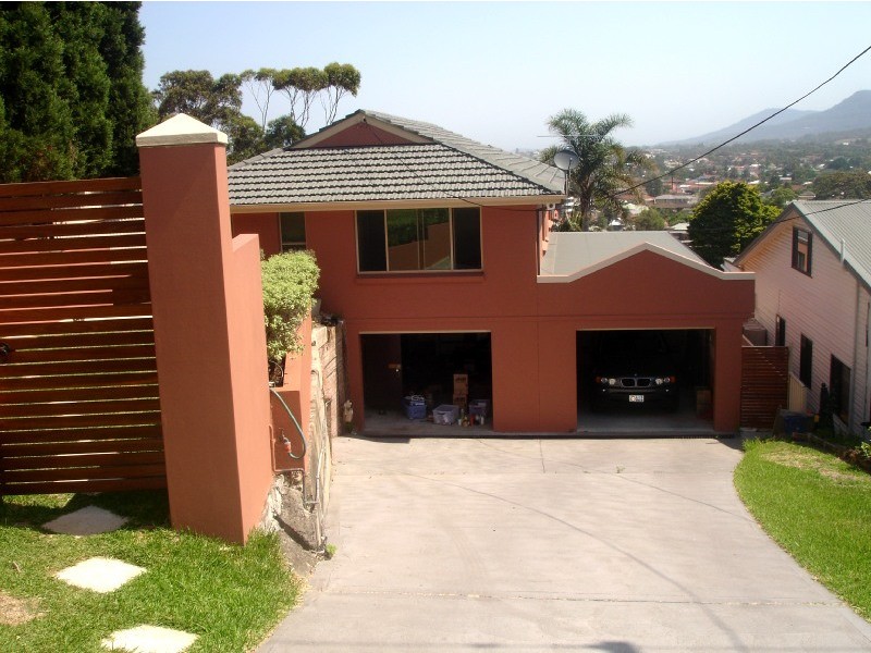 27  Hillcrest Avenue, Austinmer NSW 2515