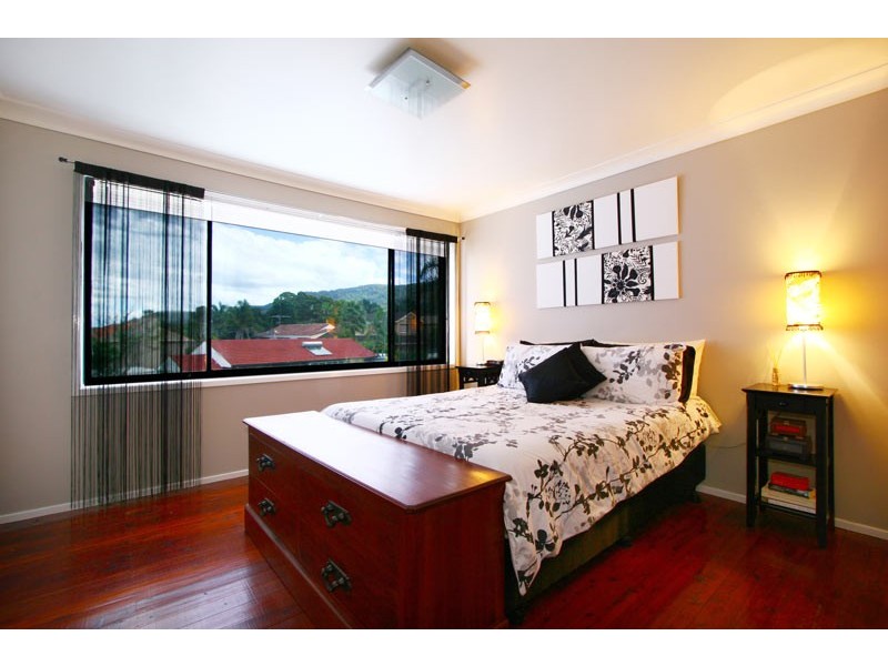 12  Nardoo Crescent, Thirroul NSW 2515