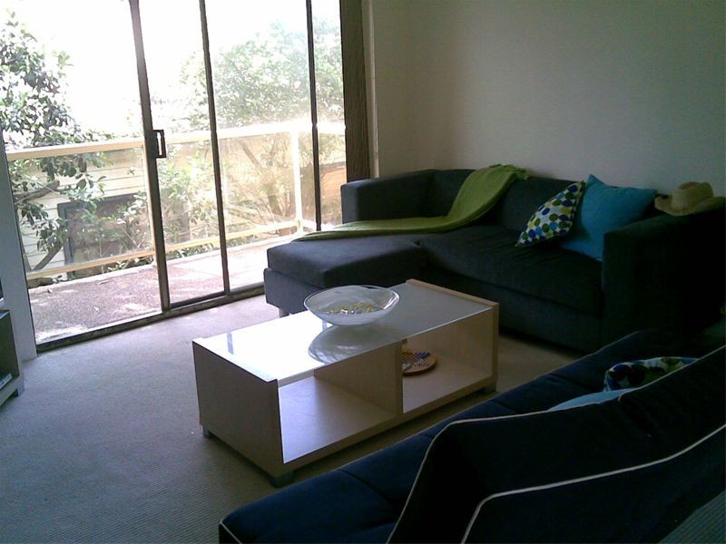 2/10  The Esplanade, Thirroul NSW 2515