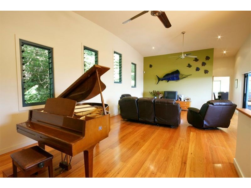 69  High Street, Thirroul NSW 2515