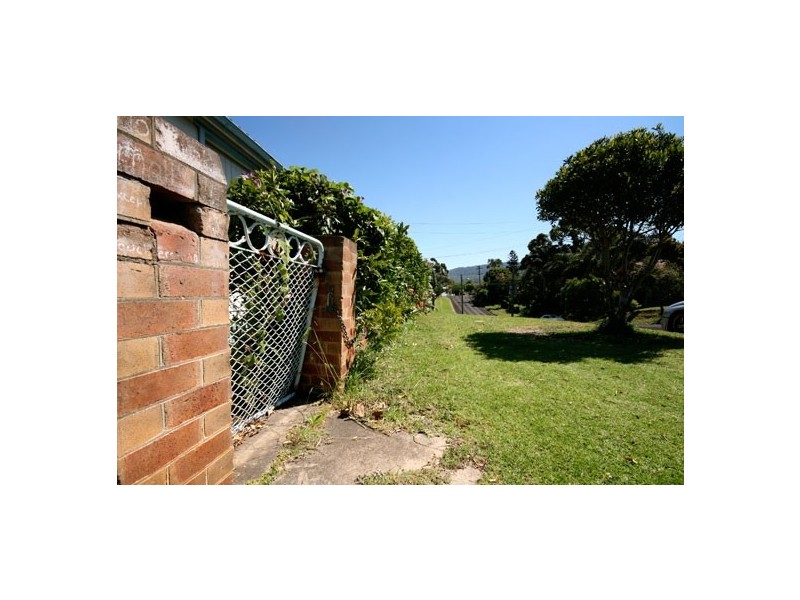 31  Redman Avenue, Thirroul NSW 2515