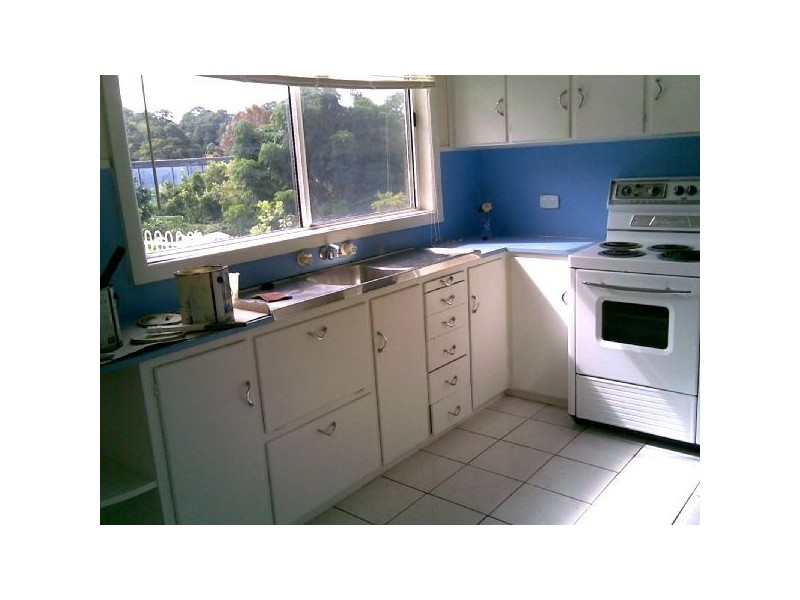 6  Armagh Parade, Thirroul NSW 2515