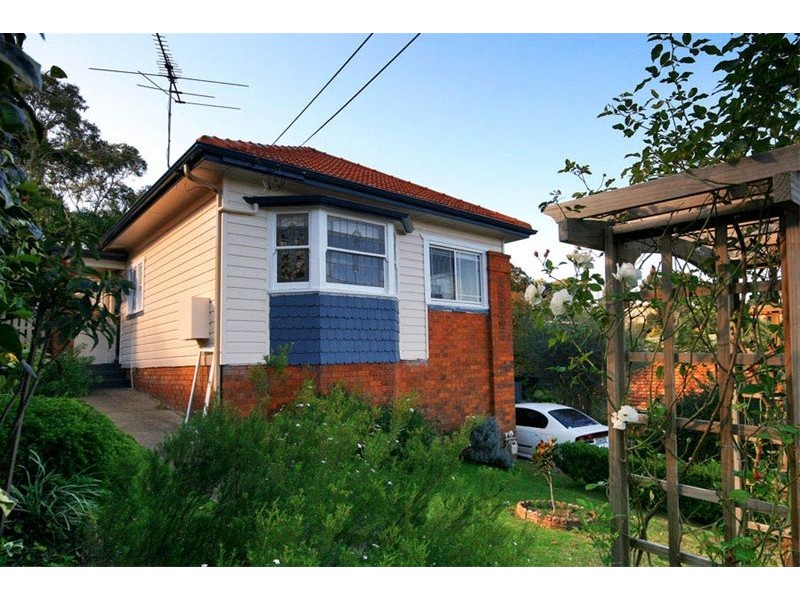 8  Virginia Terrace, Thirroul NSW 2515