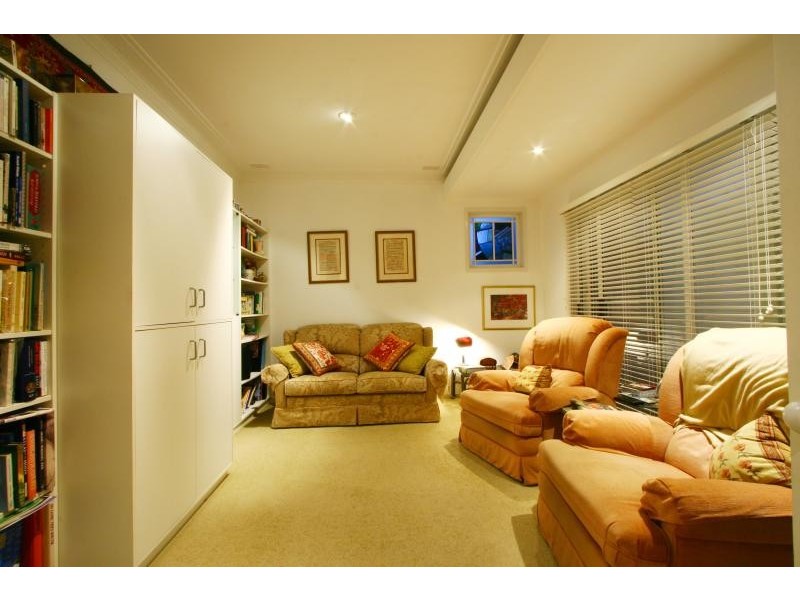 62  Lawrence Hargrave Drive, Thirroul NSW 2515