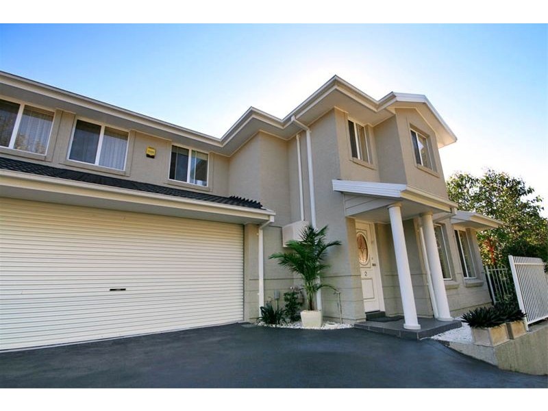 2/13  Bean Street, Thirroul NSW 2515