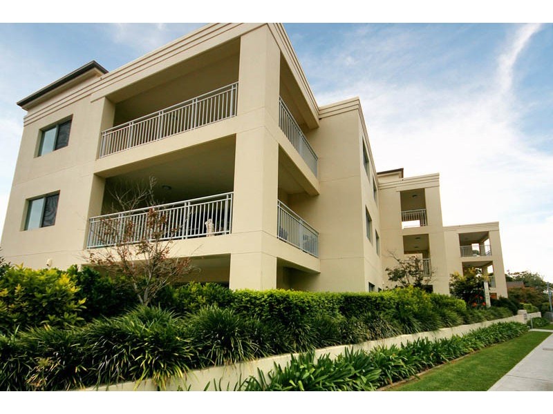 5  Station Street, Thirroul NSW 2515