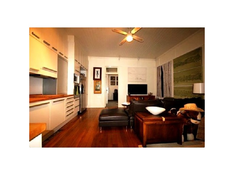 3/246  Lawrence Hargrave Drive, Thirroul NSW 2515