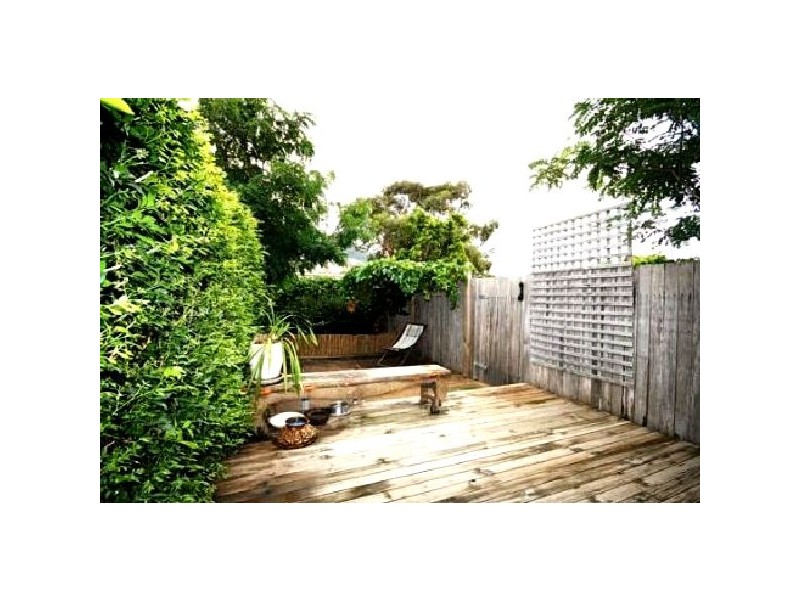 3/246  Lawrence Hargrave Drive, Thirroul NSW 2515