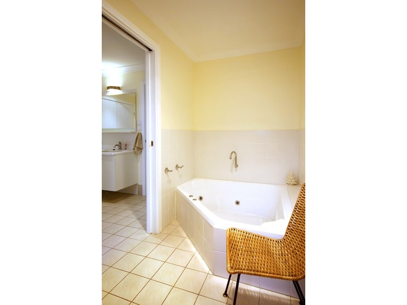 652  Lawrence Hargrave Drive, Coledale NSW 2515