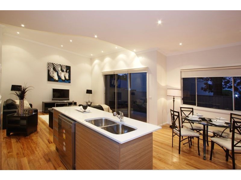 3/25  Mason Street, Thirroul NSW 2515