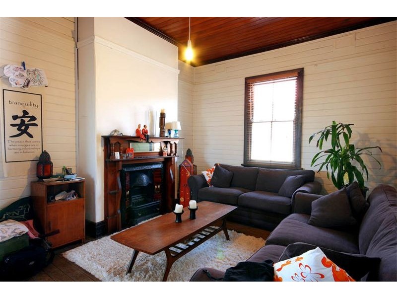 17  George Avenue, Bulli NSW 2516