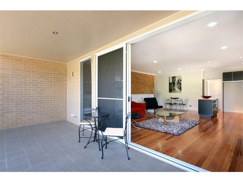 2/25  Mason Street, Thirroul NSW 2515