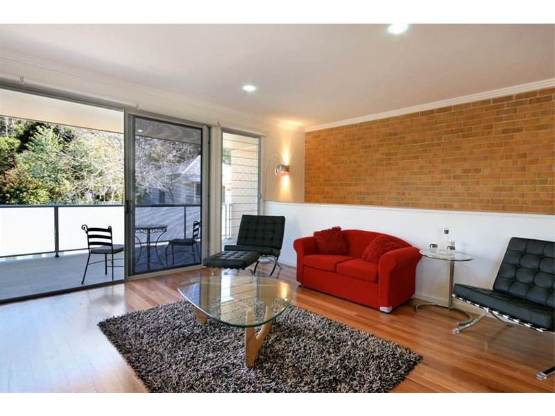 2/25  Mason Street, Thirroul NSW 2515