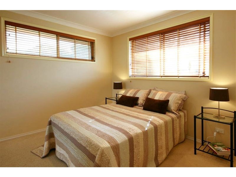 14 Seabreeze Place, Thirroul NSW 2515