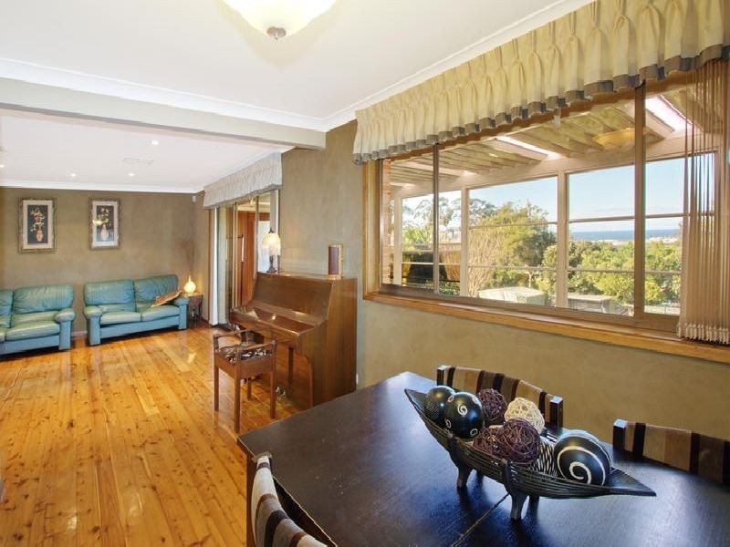 3  Cornock Avenue, Thirroul NSW 2515