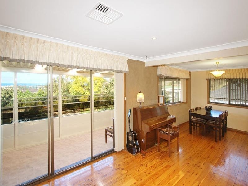 3  Cornock Avenue, Thirroul NSW 2515