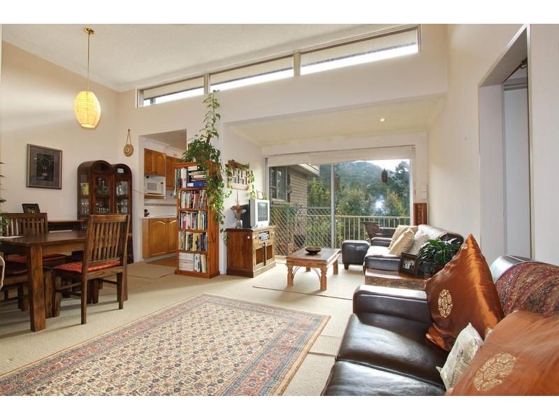 7/17  Henley Road, Thirroul NSW 2515