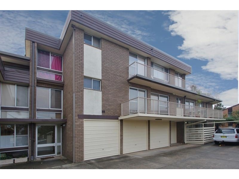 7/17  Henley Road, Thirroul NSW 2515