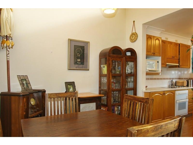 7/17  Henley Road, Thirroul NSW 2515