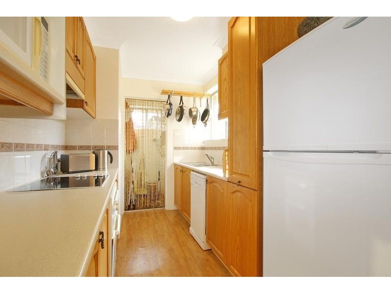 7/17  Henley Road, Thirroul NSW 2515