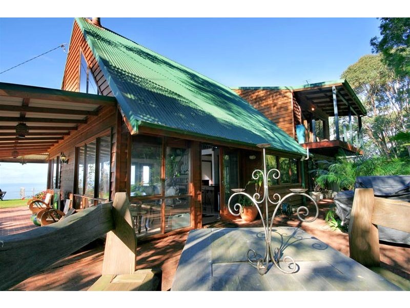 8  Railway Avenue, Scarborough NSW 2515