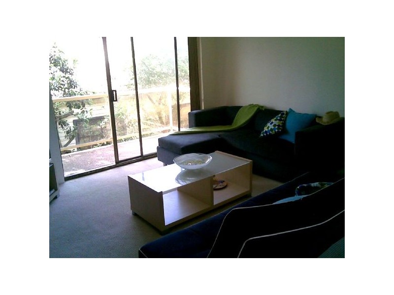 2/10  The Esplanade, Thirroul NSW 2515