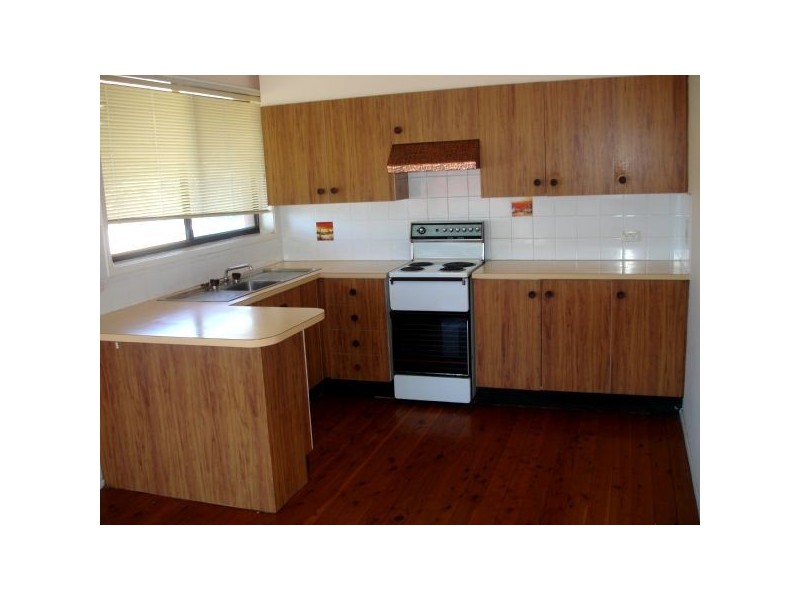 10  Soudan Street, Thirroul NSW 2515