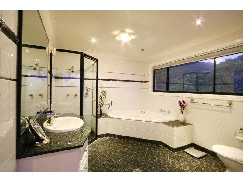 6a  Lawrence Hargrave Drive, Austinmer NSW 2515