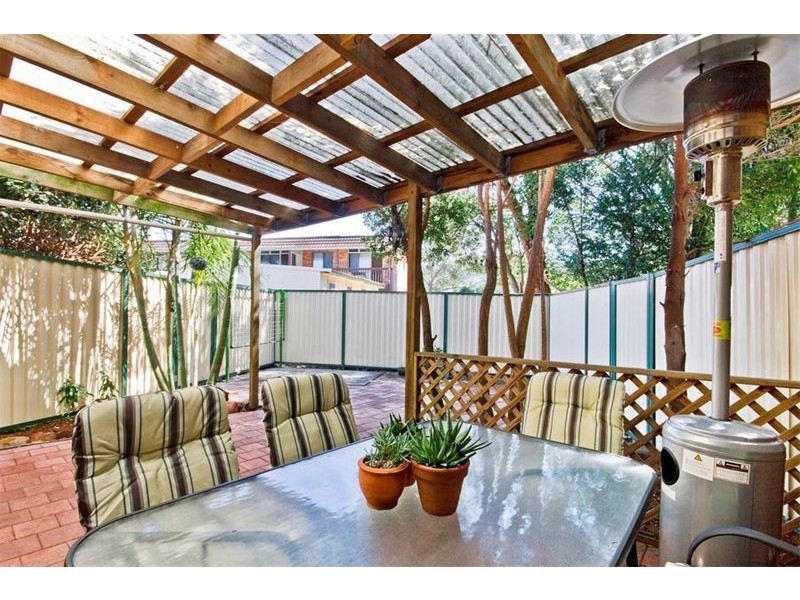 3/8  Kiandra Road, Woonona NSW 2517