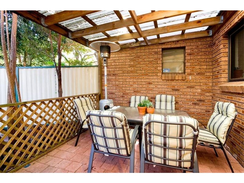 3/8  Kiandra Road, Woonona NSW 2517