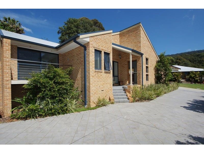 1/52c  Pass Avenue, Thirroul NSW 2515