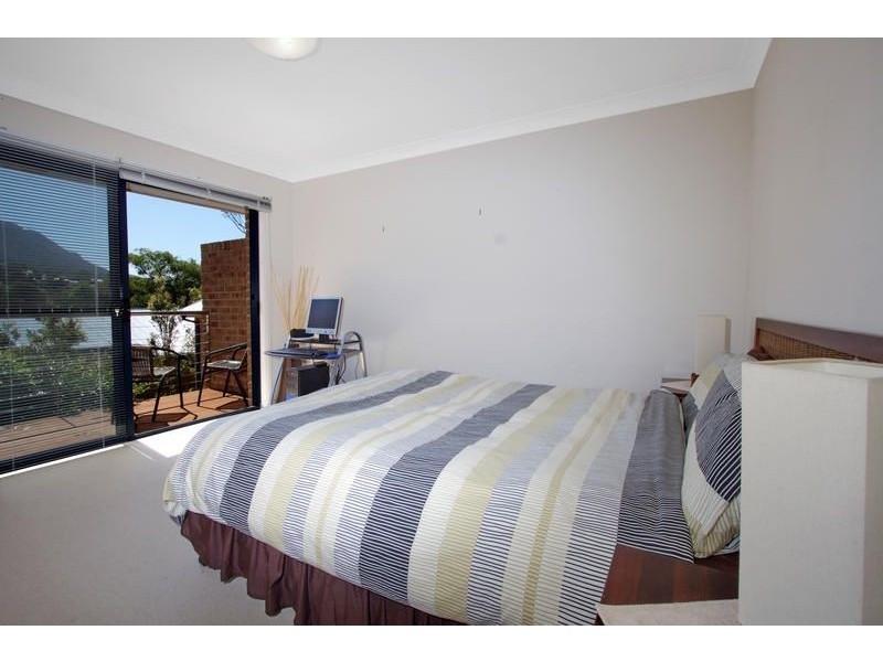 1/52c  Pass Avenue, Thirroul NSW 2515