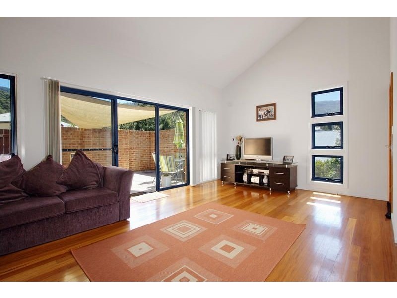 1/52c  Pass Avenue, Thirroul NSW 2515