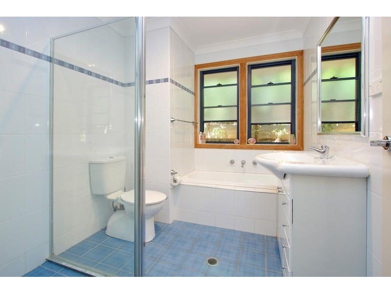 1/52c  Pass Avenue, Thirroul NSW 2515