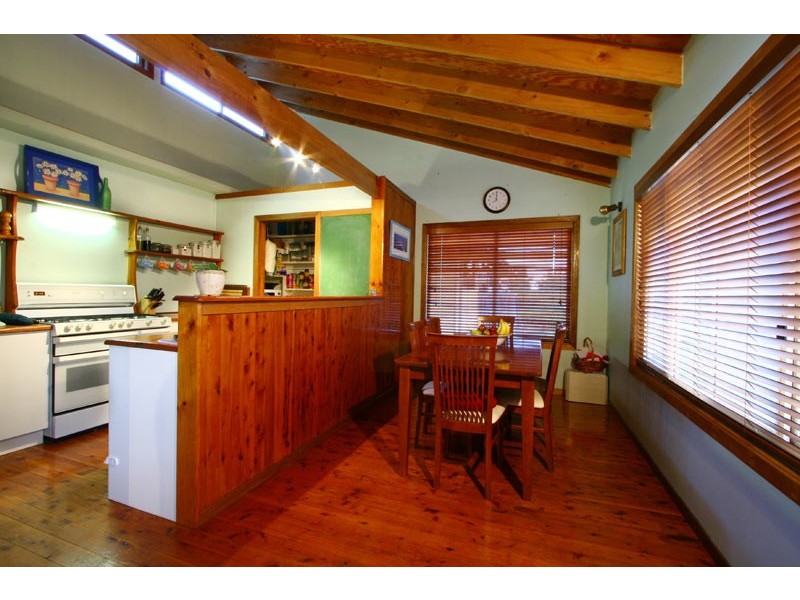 4 Alanson, Bulli NSW 2516