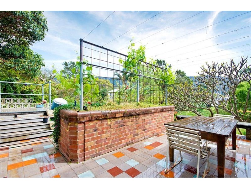 1 Spray Street, Thirroul NSW 2515