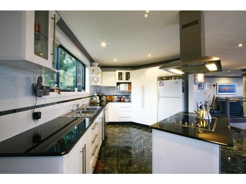 6a  Lawrence Hargrave Drive, Austinmer NSW 2515