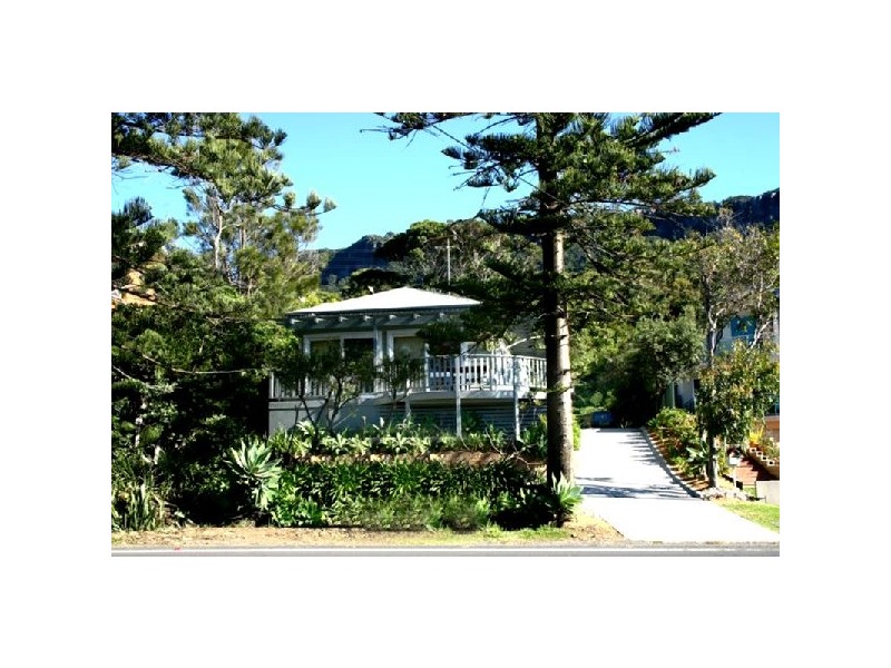 4 Lawrence Hargrave Drive, Austinmer NSW 2515