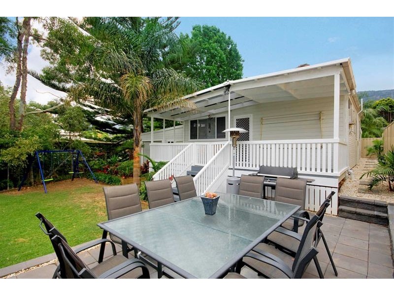 27 Redman Avenue, Thirroul NSW 2515