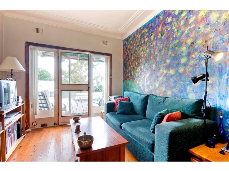 5 Virginia Terrace, Thirroul NSW 2515