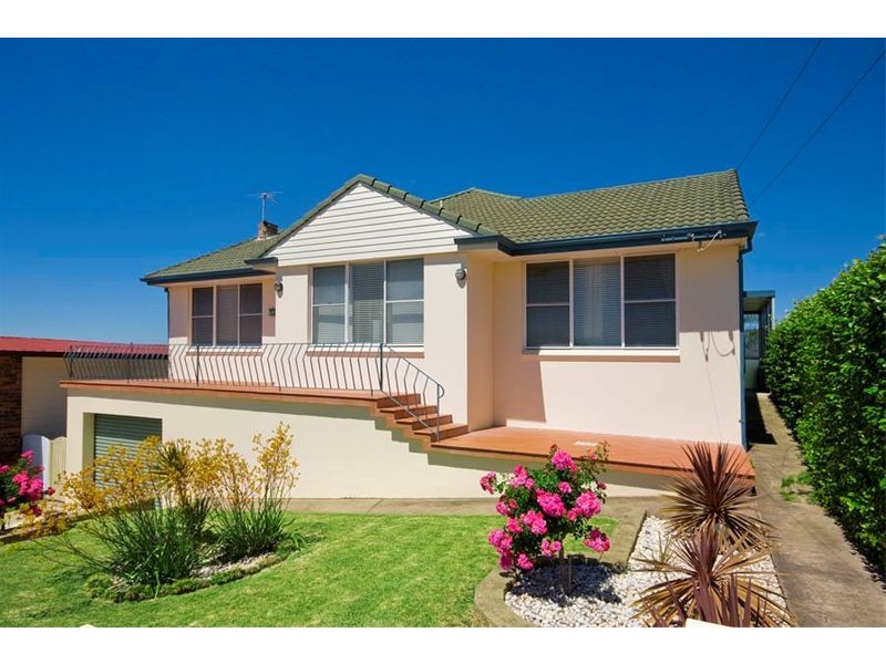 17  Maxwell Road, Austinmer NSW 2515