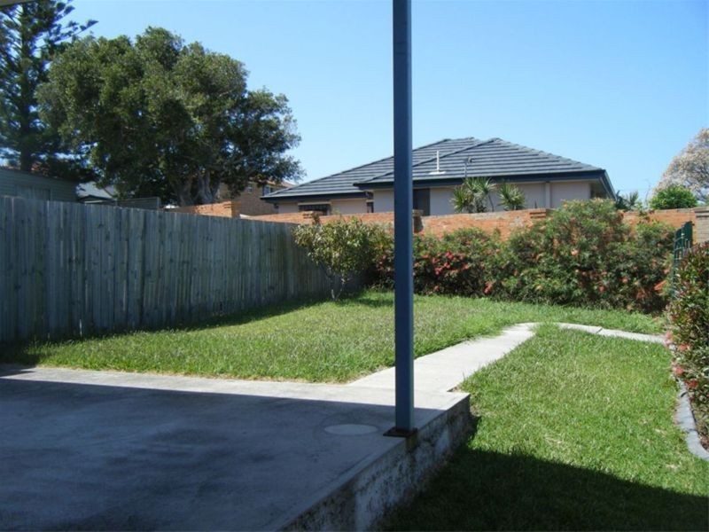 21B Hill Street, Bulli NSW 2516