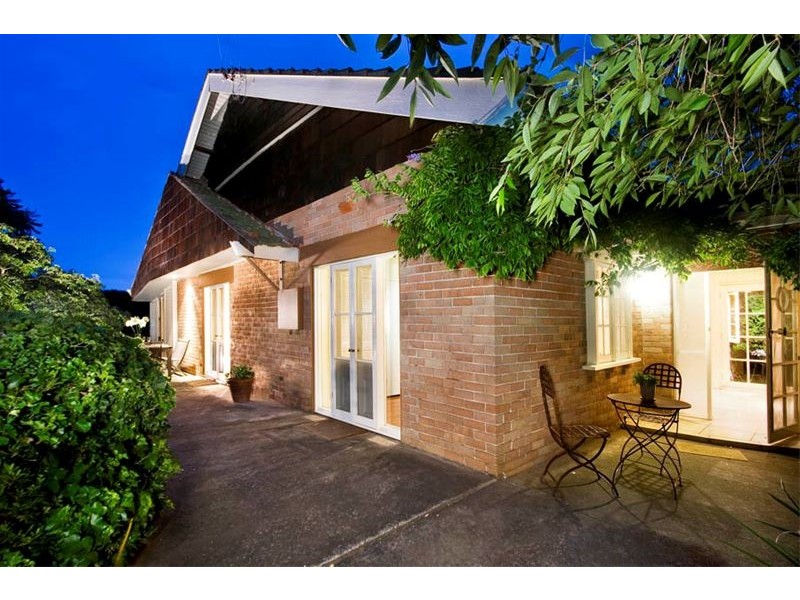 61 Phillip Street, Thirroul NSW 2515