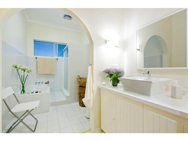 61 Phillip Street, Thirroul NSW 2515