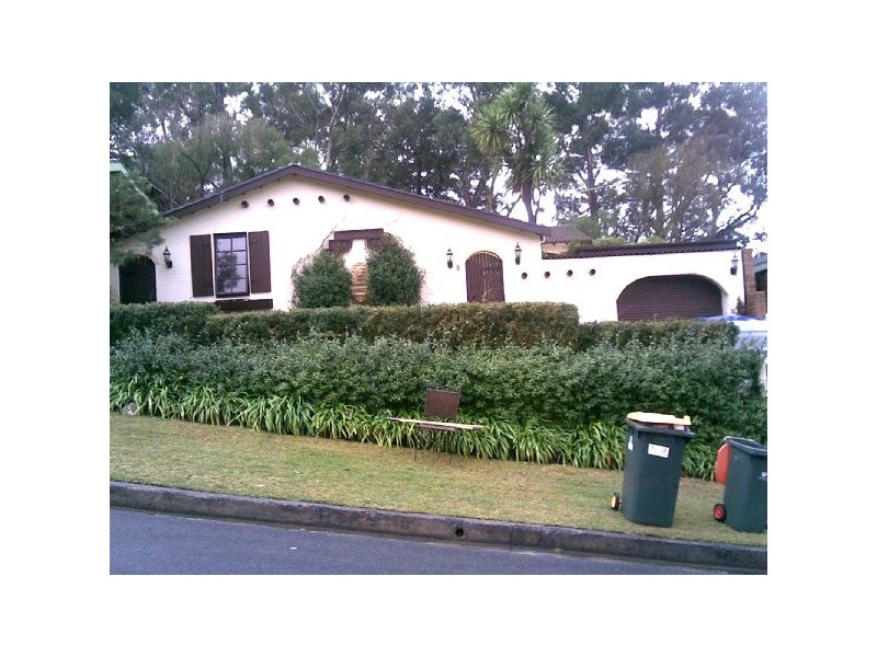 9  Hazel Cresent, Thirroul NSW 2515