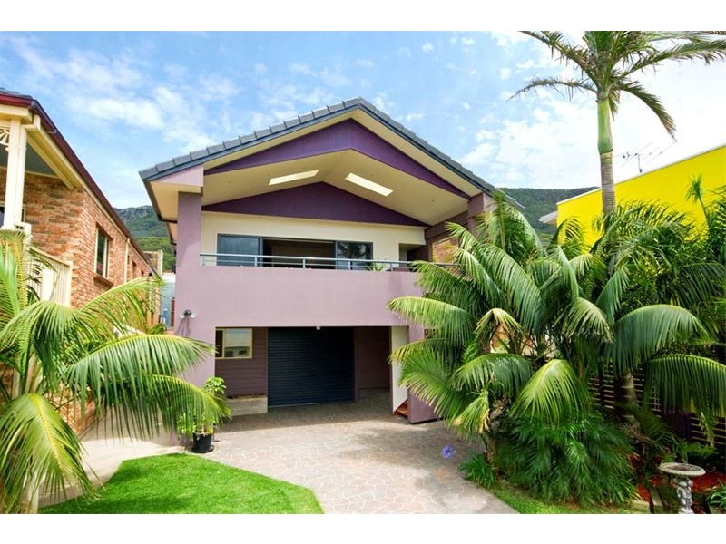 753 Lawrence Hargrave Drive, Coledale NSW 2515